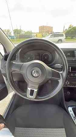 Продается Volkswagen Polo 1.6 AT, 2015, 164 000 км Новосибирск