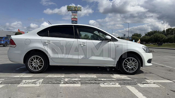 Продается Volkswagen Polo 1.6 AT, 2015, 164 000 км Новосибирск - изображение 1