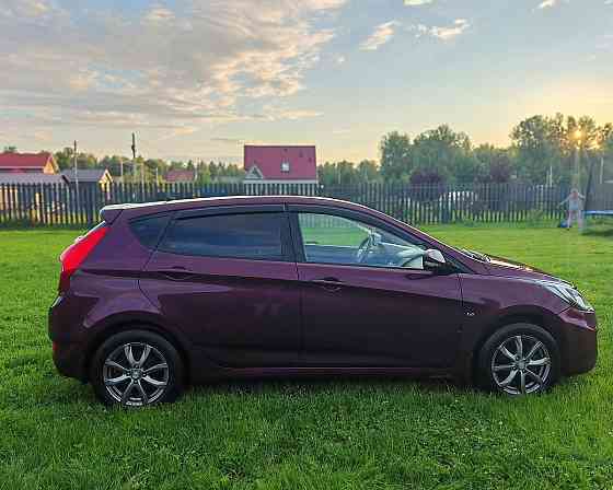 Продам Hyundai Solaris 1.6 AT, 2012, 146 000 км Новосибирск