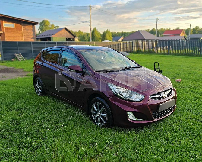 Продам Hyundai Solaris 1.6 AT, 2012, 146 000 км Новосибирск - изображение 6