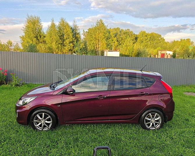 Продам Hyundai Solaris 1.6 AT, 2012, 146 000 км Новосибирск - изображение 1