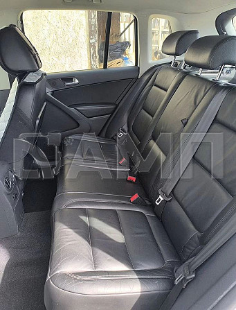 Продажа Volkswagen Tiguan 2.0 AT, 2011, 273 000 км Новосибирск - изображение 3