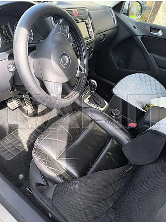 Продажа Volkswagen Tiguan 2.0 AT, 2011, 273 000 км Новосибирск - изображение 7
