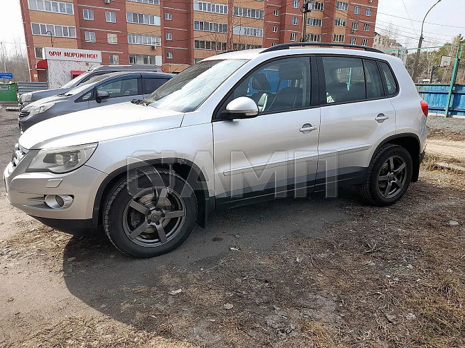 Продажа Volkswagen Tiguan 2.0 AT, 2011, 273 000 км Новосибирск - изображение 1