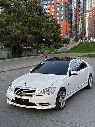 В продаже Mercedes-Benz S-класс 5.5 AT, 2009, 200 000 км Новосибирск