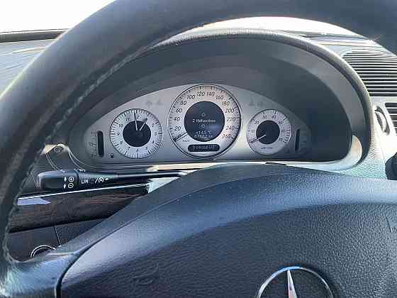 Продажа Mercedes-Benz E-класс 3.2 AT, 2002, 199 152 км Новосибирск