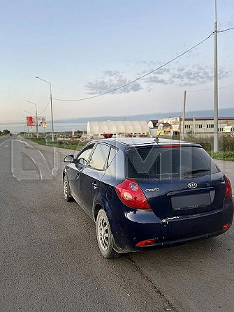 Продаю Kia Ceed 1.6 MT, 2008, 237 000 км Новосибирск - изображение 6