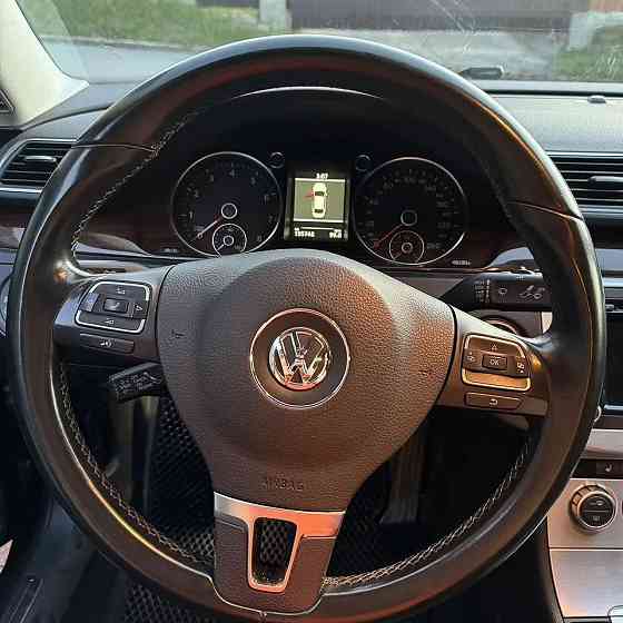 Продажа Volkswagen Passat 1.8 AMT, 2013, 195 000 км Новосибирск