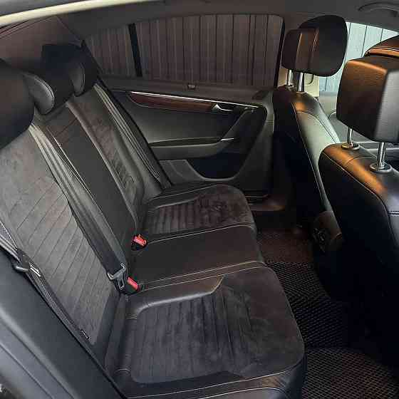 Продажа Volkswagen Passat 1.8 AMT, 2013, 195 000 км Новосибирск