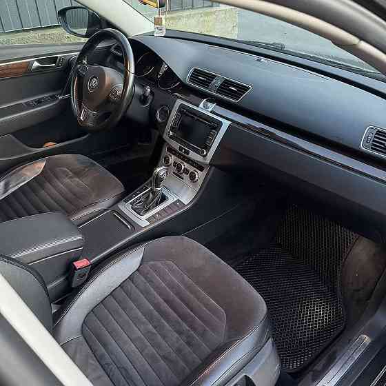 Продажа Volkswagen Passat 1.8 AMT, 2013, 195 000 км Новосибирск