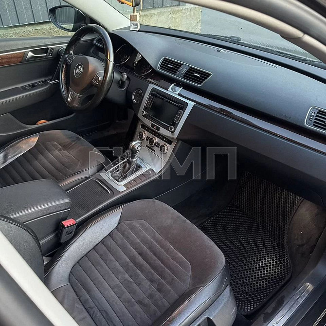 Продажа Volkswagen Passat 1.8 AMT, 2013, 195 000 км Новосибирск - изображение 4