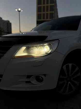 Продается Volkswagen Tiguan 2.0 AT, 2010, 237 400 км Новосибирск