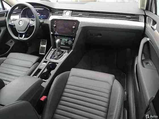 Продажа Volkswagen Passat 1.8 AMT, 2019, 183 000 км Красноярск