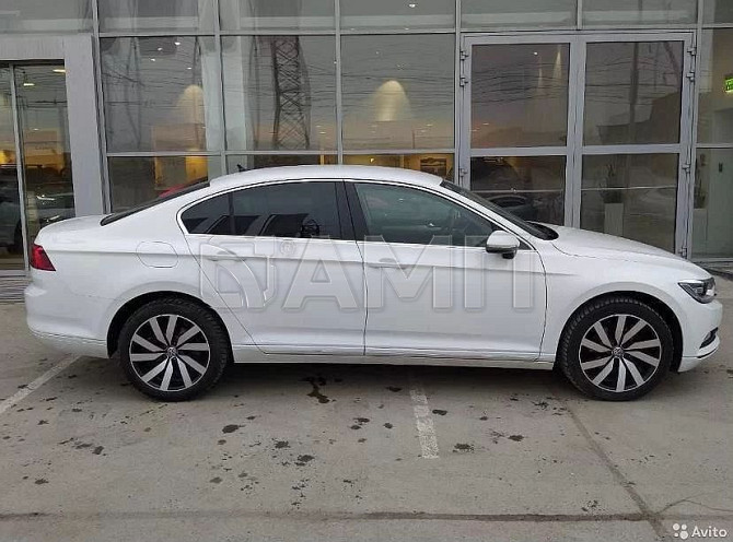 Продажа Volkswagen Passat 1.8 AMT, 2019, 183 000 км Красноярск - изображение 2