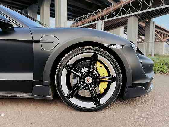 Продается Porsche Taycan AT, 2021, 49 000 км Красноярск