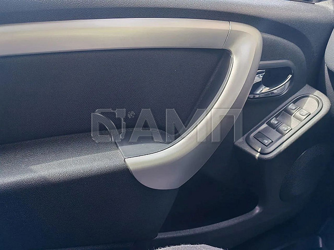 Продается Nissan Terrano 2.0 MT, 2020, 81 000 км Красноярск - изображение 3