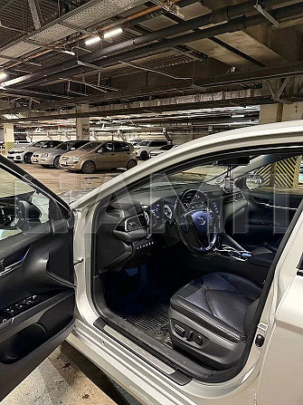 Продаю Toyota Camry 2.5 AT, 2021, 60 000 км Красноярск - изображение 3