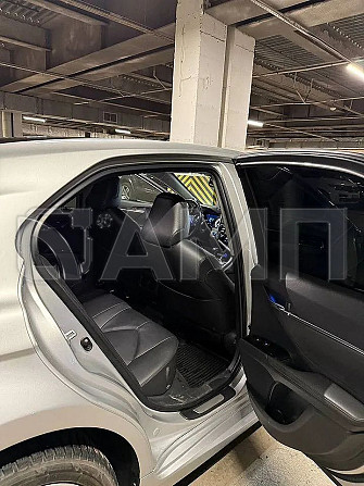 Продаю Toyota Camry 2.5 AT, 2021, 60 000 км Красноярск - изображение 6