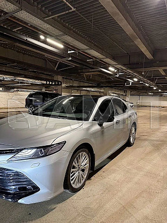 Продаю Toyota Camry 2.5 AT, 2021, 60 000 км Красноярск - изображение 2